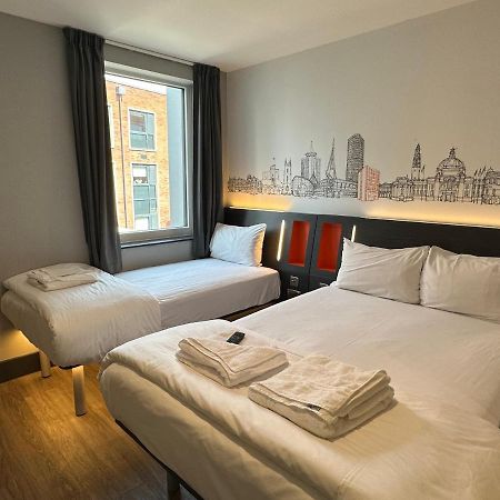 Easyhotel Cardiff Kültér fotó