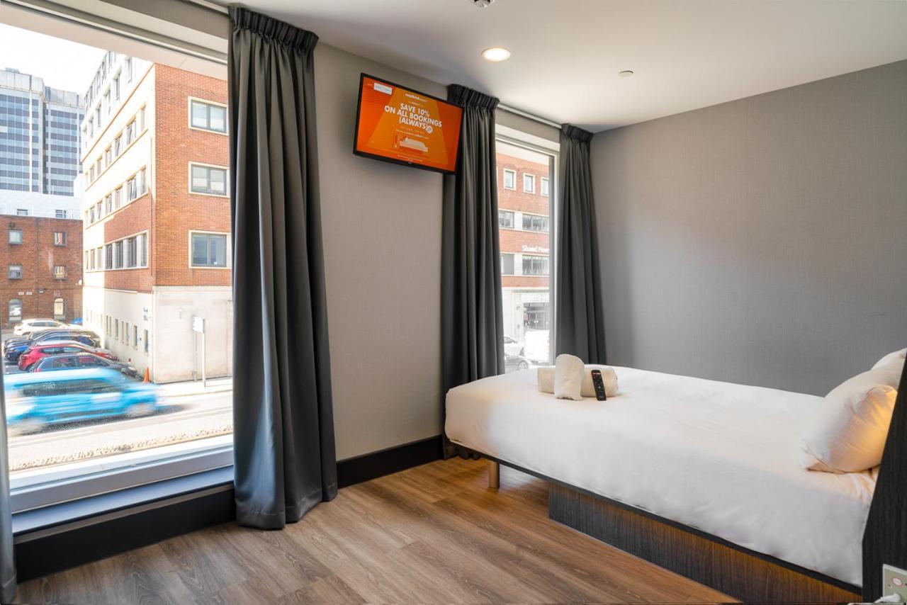 Easyhotel Cardiff Kültér fotó